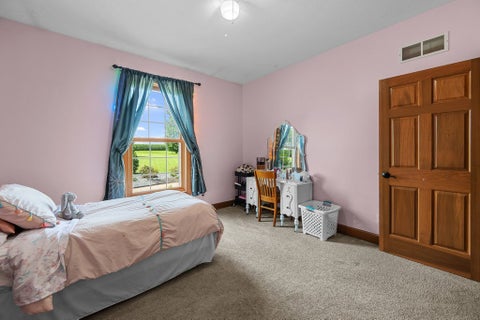 Tiny photo for 701 Sarah Lane, Clinton, IA 52732 (MLS # 12733287)