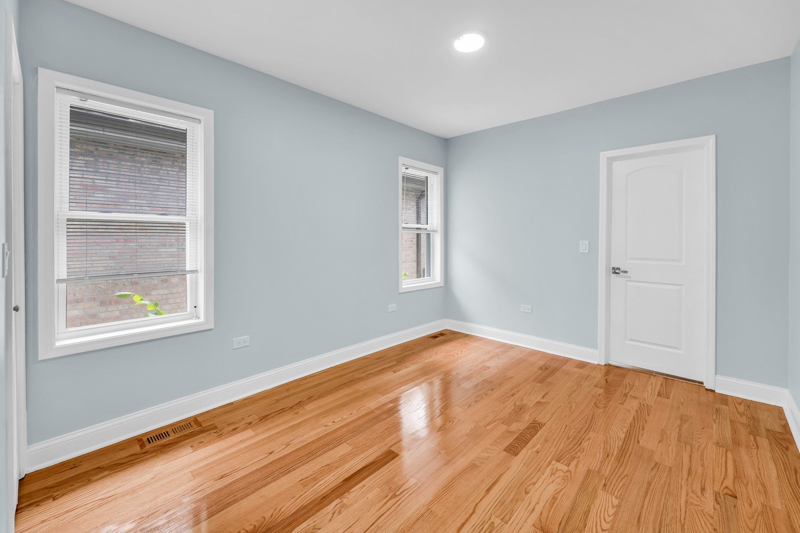 1115 N Taylor Avenue