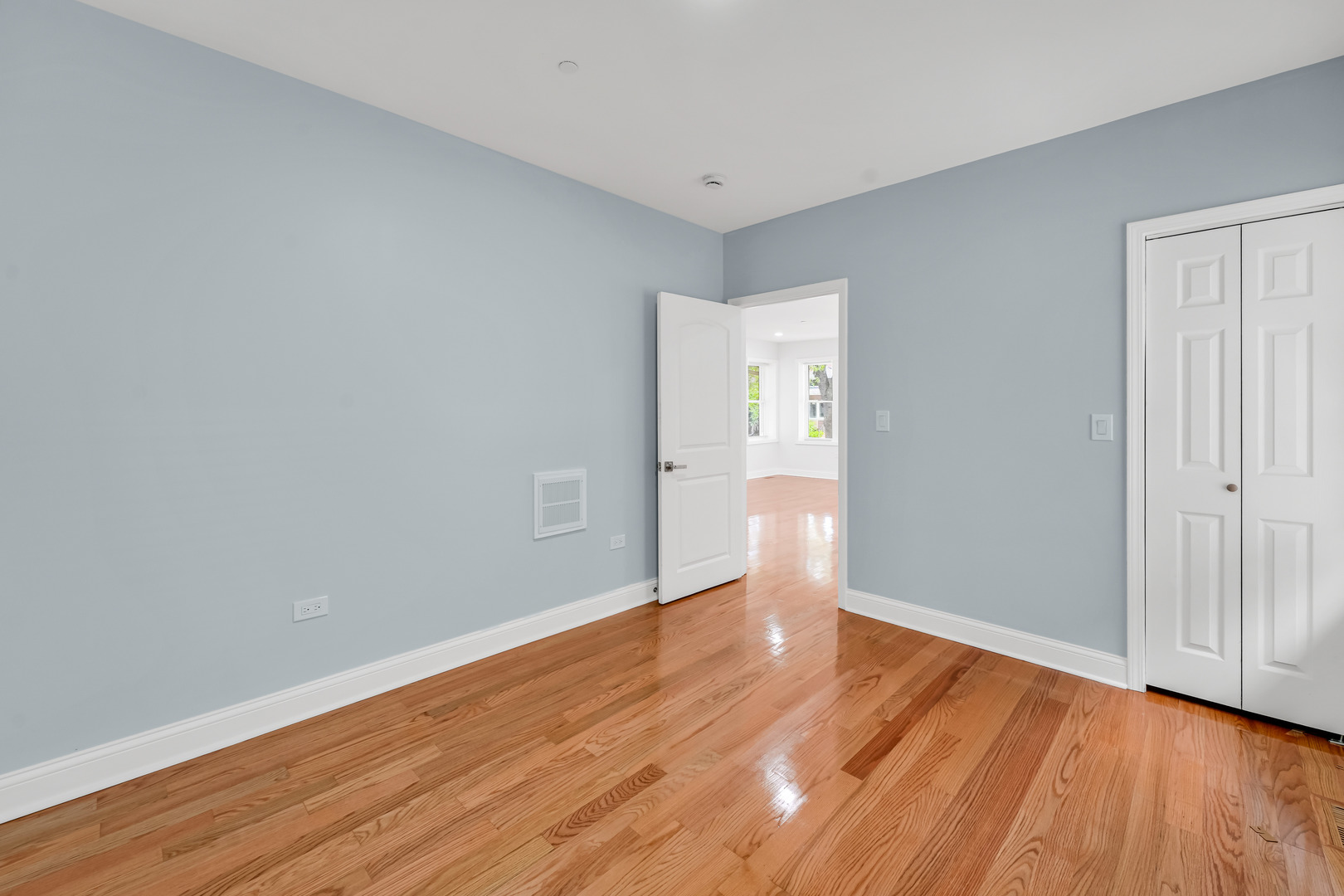 1115 N Taylor Avenue
