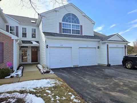 Photo of 745 W Streamwood Boulevard #B, Streamwood, IL 60107 (MLS # 12565953)