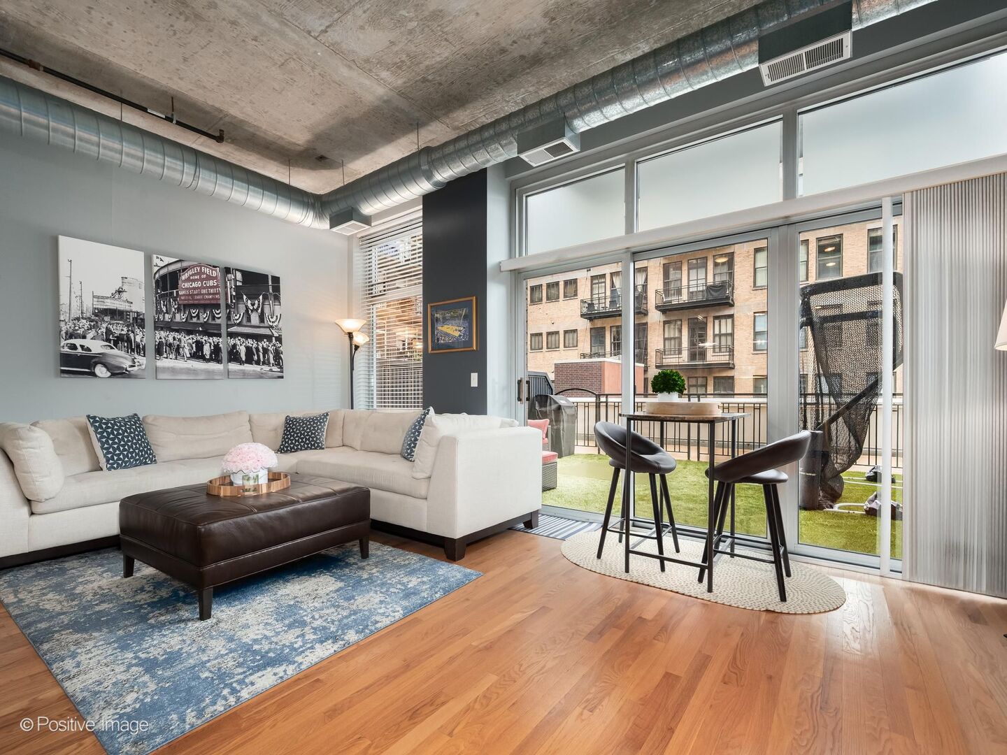 1000 W Adams Street 322