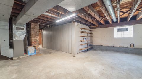 Tiny photo for 10439 S Avenue M, Chicago, IL 60617 (MLS # 12585321)