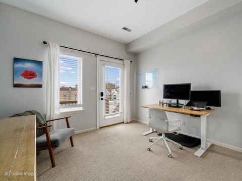 Tiny photo for 1714 W Le Moyne Street #3W, Chicago, IL 60622 (MLS # 12595160)