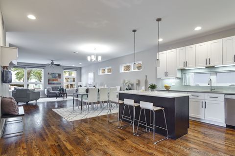 Tiny photo for 2342 N Hamlin Avenue, Chicago, IL 60647 (MLS # 12462860)