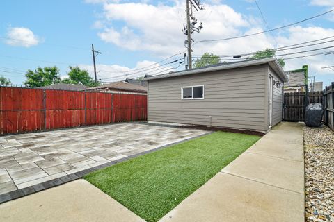 Tiny photo for 2342 N Hamlin Avenue, Chicago, IL 60647 (MLS # 12462860)