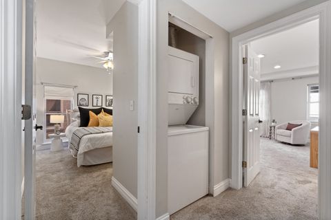 Tiny photo for 2843 N Lincoln Avenue #103, Chicago, IL 60657 (MLS # 12713958)