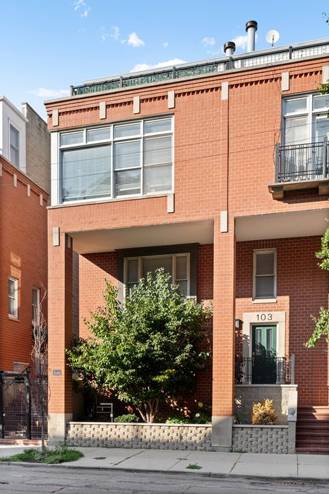Photo of 2843 N Lincoln Avenue #103, Chicago, IL 60657 (MLS # 12713958)