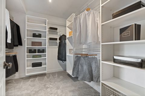 Tiny photo for 2843 N Lincoln Avenue #103, Chicago, IL 60657 (MLS # 12713958)