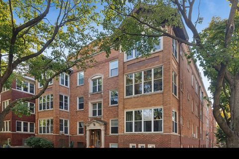 1359 W Elmdale Avenue G Chicago IL 60660