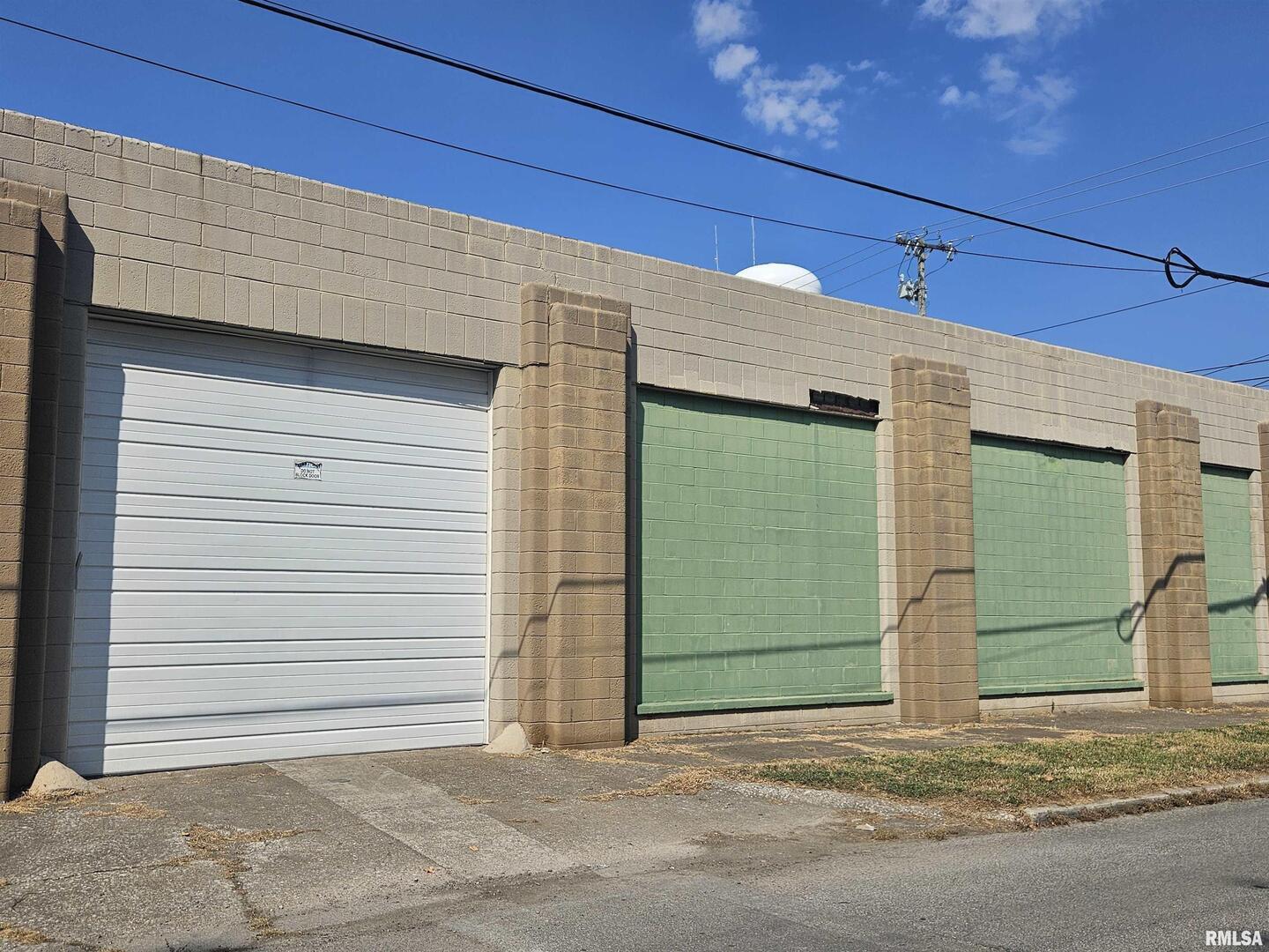 115 N COMMERCIAL Street