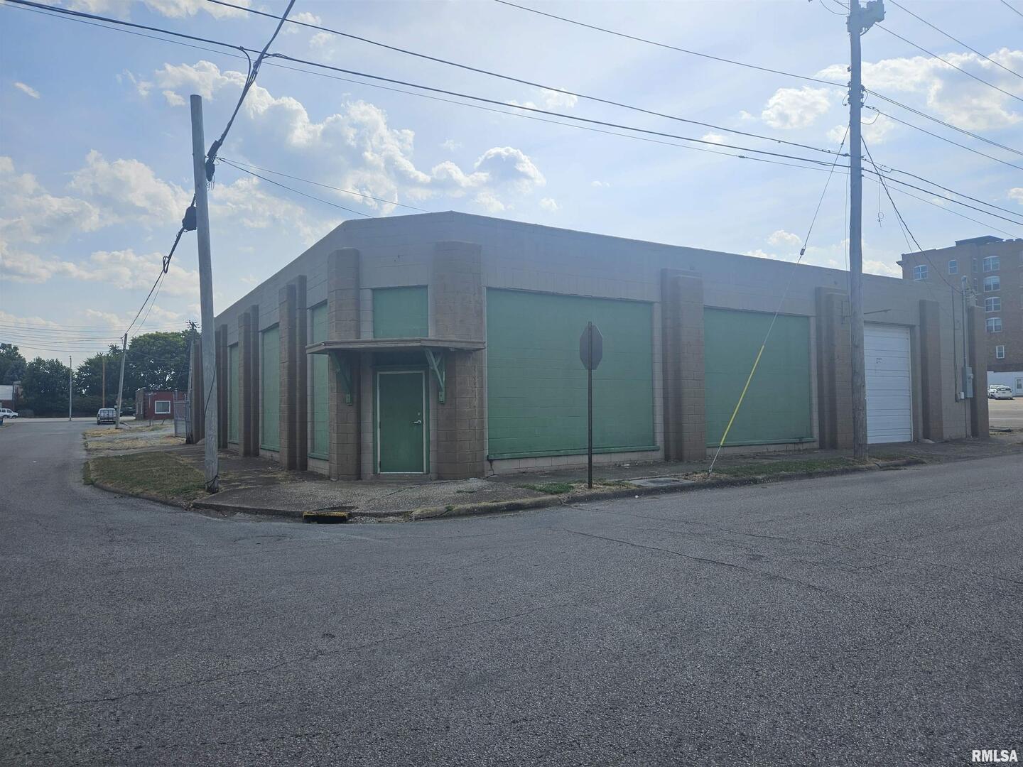 115 N COMMERCIAL Street