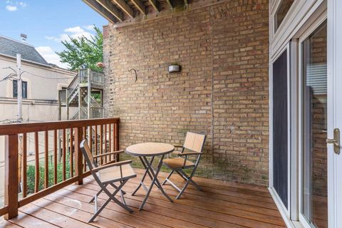 Tiny photo for 2541 N Racine Avenue #2, Chicago, IL 60614 (MLS # 12485730)