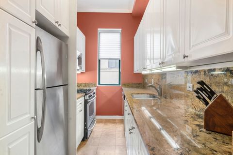 Tiny photo for 2541 N Racine Avenue #2, Chicago, IL 60614 (MLS # 12485730)
