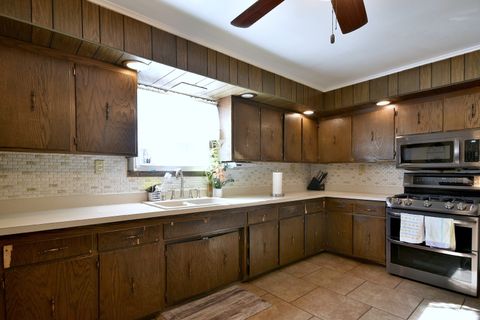 Tiny photo for 14505 S Mckinley Avenue, Posen, IL 60469 (MLS # 12390258)
