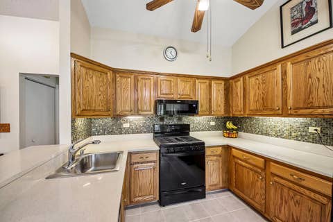 Tiny photo for 356 Westbrook Circle, Naperville, IL 60565 (MLS # 12733479)