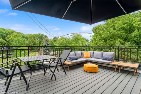 Tiny photo for 2208 N Oakley Avenue #1N, Chicago, IL 60647 (MLS # 12480585)