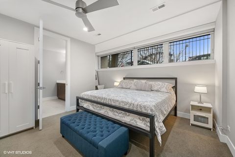 Tiny photo for 2208 N Oakley Avenue #1N, Chicago, IL 60647 (MLS # 12480585)
