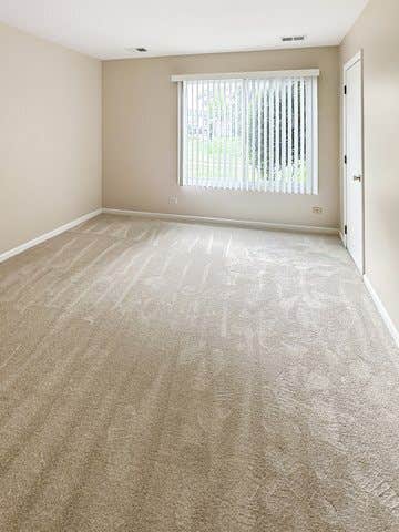 Tiny photo for 74 Commonwealth Court #2, Vernon Hills, IL 60061 (MLS # 12675816)