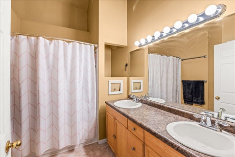 Tiny photo for 414 Flanagan Circle #B, Minooka, IL 60447 (MLS # 12677879)
