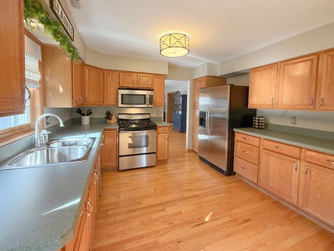 Tiny photo for 522 Bradbury Lane #522, Geneva, IL 60134 (MLS # 12730519)