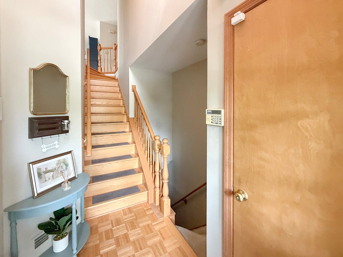 522 Bradbury Lane 522