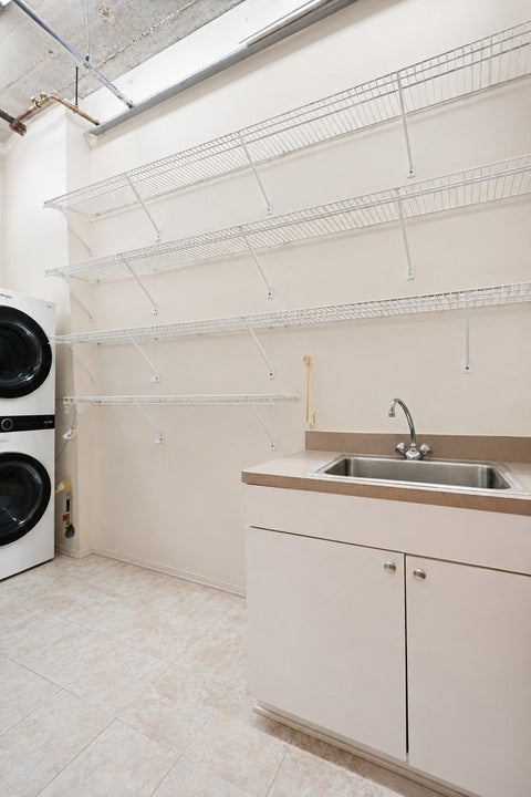 Tiny photo for 850 W Adams Street #4B, Chicago, IL 60607 (MLS # 12725096)