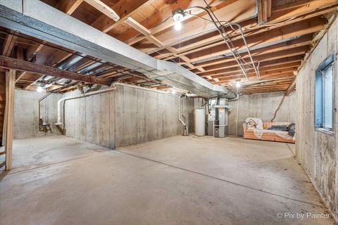 Tiny photo for 118 Versailles Court, Bloomingdale, IL 60108 (MLS # 12579069)