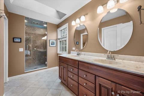 Tiny photo for 118 Versailles Court, Bloomingdale, IL 60108 (MLS # 12579069)