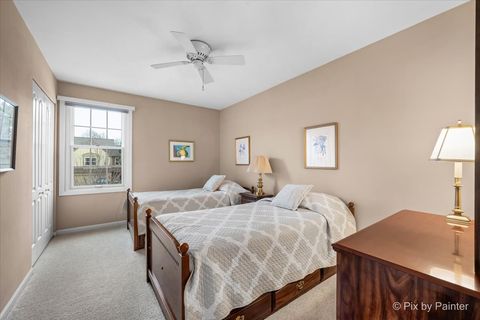 Tiny photo for 118 Versailles Court, Bloomingdale, IL 60108 (MLS # 12579069)