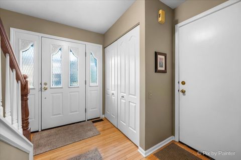 Tiny photo for 118 Versailles Court, Bloomingdale, IL 60108 (MLS # 12579069)