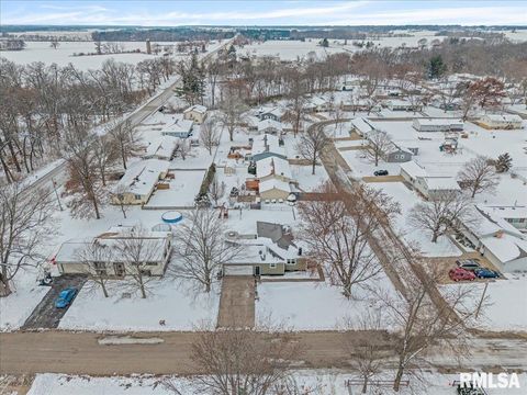 Tiny photo for 102 AMBER Lane, Geneseo, IL 61254 (MLS # QC4269769)