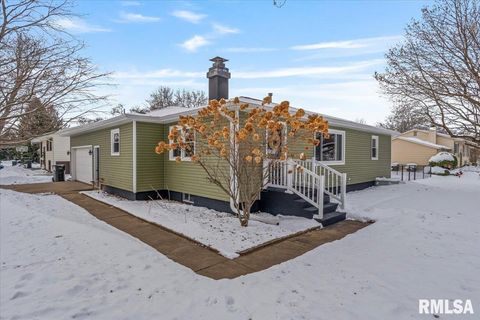 Tiny photo for 102 AMBER Lane, Geneseo, IL 61254 (MLS # QC4269769)