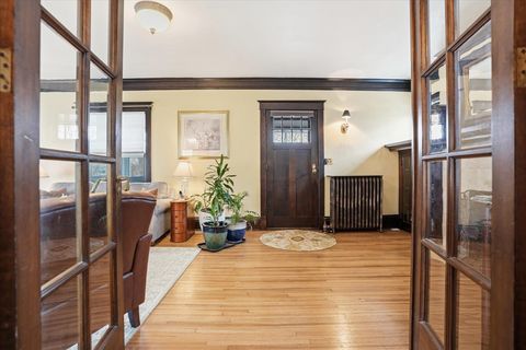 Tiny photo for 1413 N Clinton Boulevard, Bloomington, IL 61701 (MLS # 12591037)