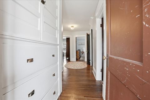 Tiny photo for 1413 N Clinton Boulevard, Bloomington, IL 61701 (MLS # 12591037)