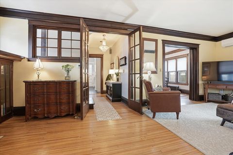 Tiny photo for 1413 N Clinton Boulevard, Bloomington, IL 61701 (MLS # 12591037)