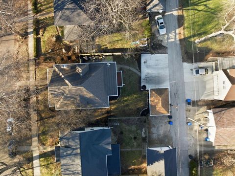 Tiny photo for 1413 N Clinton Boulevard, Bloomington, IL 61701 (MLS # 12591037)