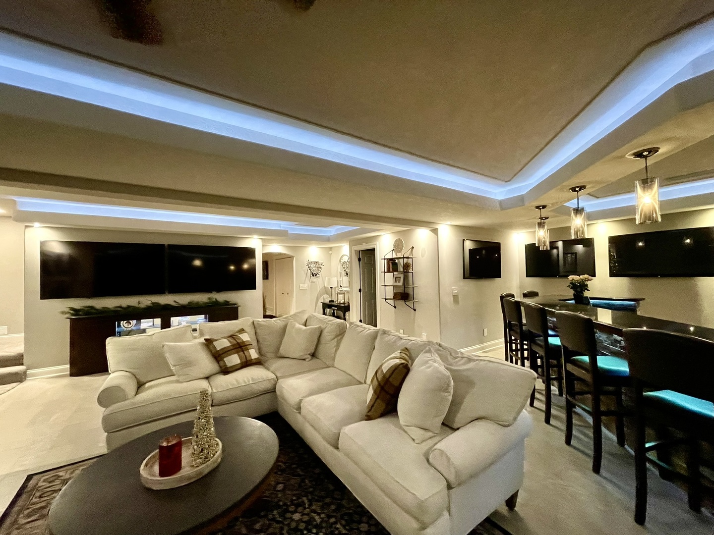 Kankakee, Illinois 60901, United States, 3 Bedrooms Bedrooms, ,3 BathroomsBathrooms,Residential,Active,245300