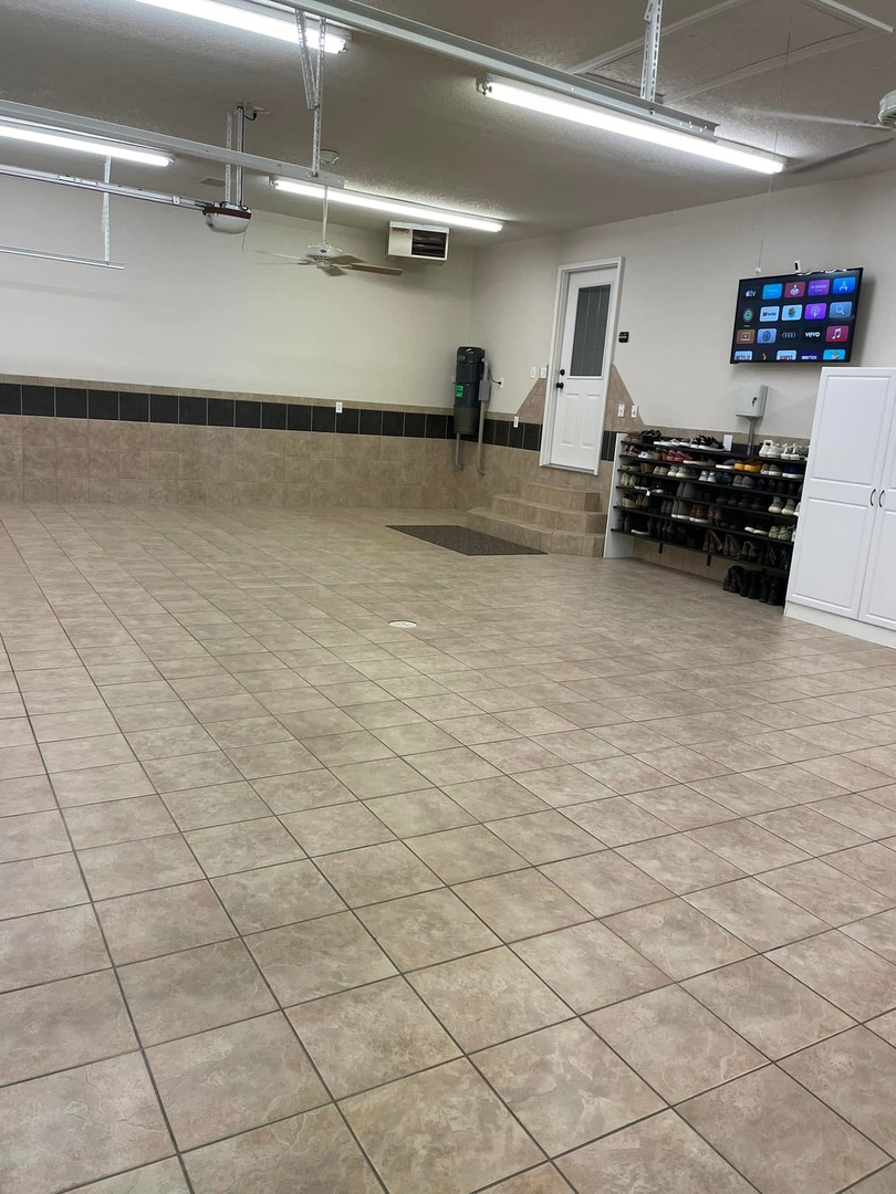 Kankakee, Illinois 60901, United States, 3 Bedrooms Bedrooms, ,3 BathroomsBathrooms,Residential,Active,245300