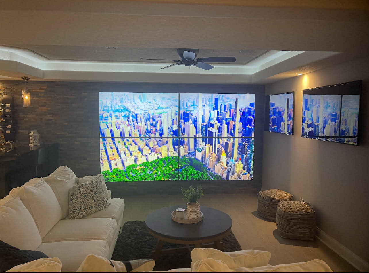 Kankakee, Illinois 60901, United States, 3 Bedrooms Bedrooms, ,3 BathroomsBathrooms,Residential,Active,245300