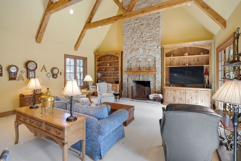 Tiny photo for 33W551 Hub Road, Wayne, IL 60184 (MLS # 12604865)