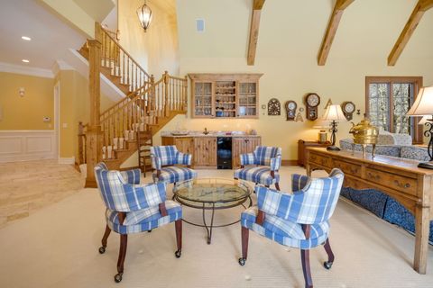 Tiny photo for 33W551 Hub Road, Wayne, IL 60184 (MLS # 12604865)