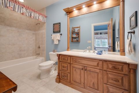 Tiny photo for 33W551 Hub Road, Wayne, IL 60184 (MLS # 12604865)