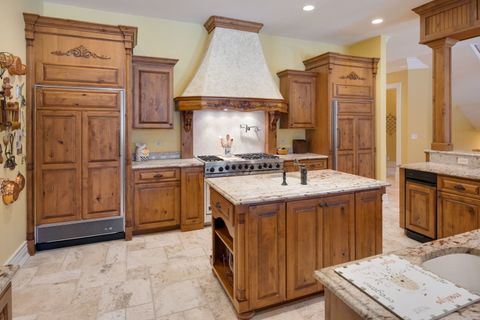 Tiny photo for 33W551 Hub Road, Wayne, IL 60184 (MLS # 12604865)