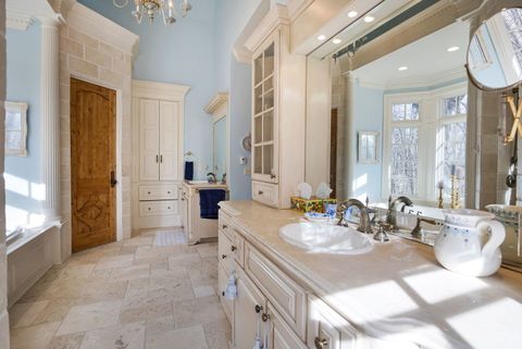 Tiny photo for 33W551 Hub Road, Wayne, IL 60184 (MLS # 12604865)