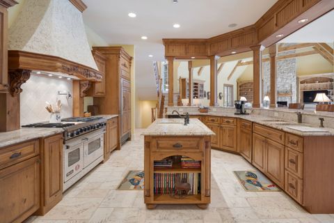 Tiny photo for 33W551 Hub Road, Wayne, IL 60184 (MLS # 12604865)