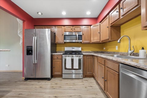 Tiny photo for 14505 central Court #PH2, Oak Forest, IL 60452 (MLS # 12737385)