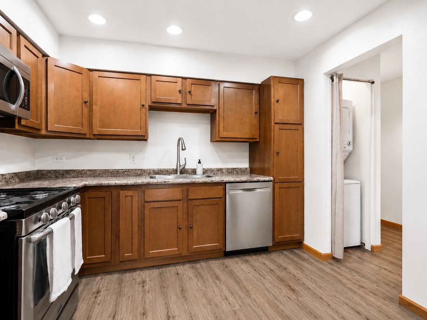 14505 central Court PH2