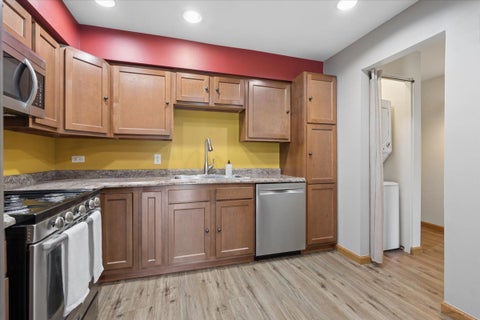 Tiny photo for 14505 central Court #PH2, Oak Forest, IL 60452 (MLS # 12737385)
