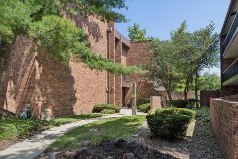 Photo of 14505 central Court #PH2, Oak Forest, IL 60452 (MLS # 12737385)