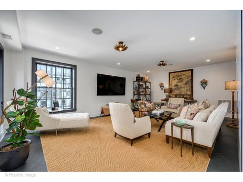 Tiny photo for 257 E Delaware Place #10AB, Chicago, IL 60611 (MLS # 12720933)